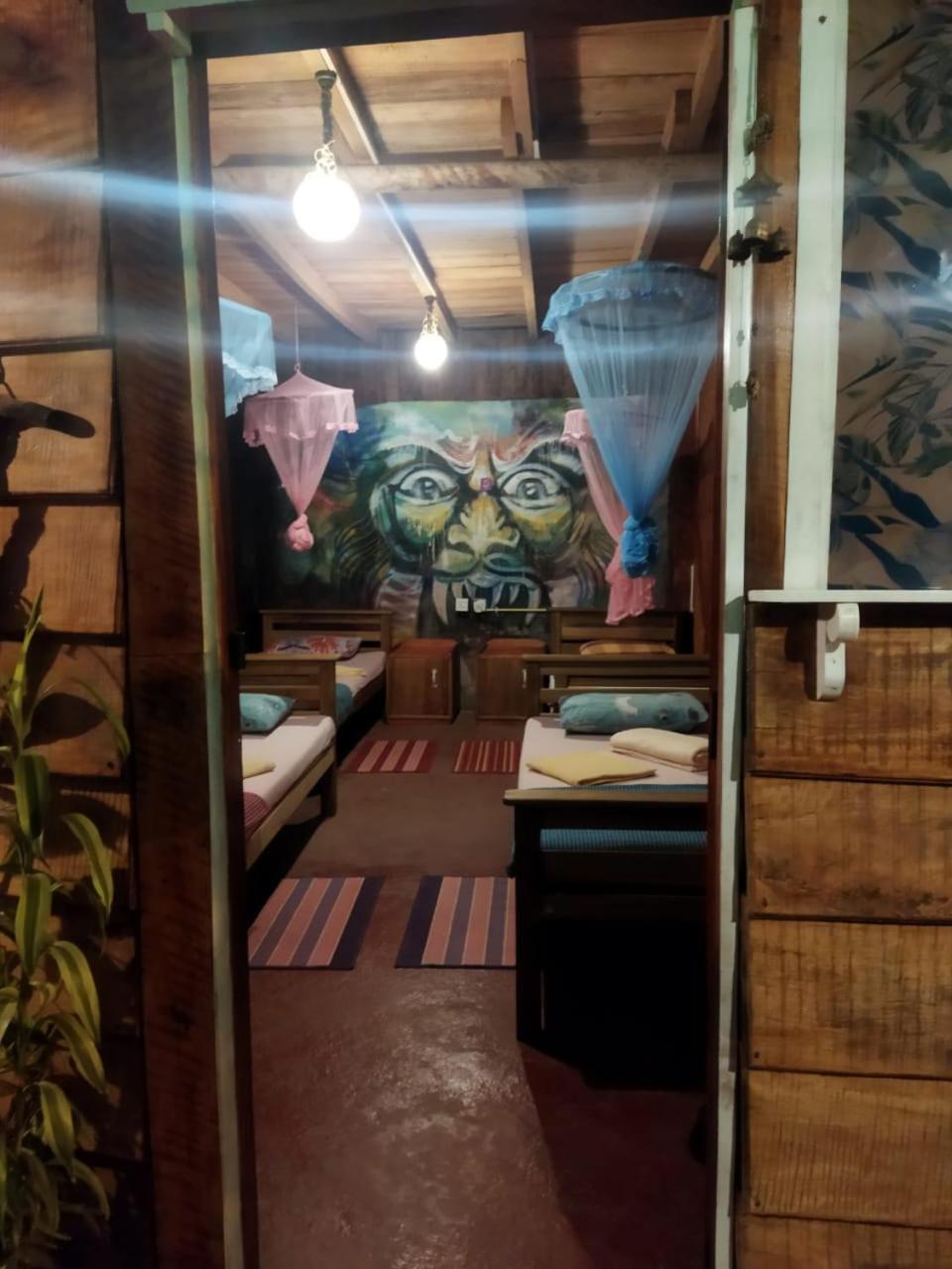 Hostal Tree House Ella Ngoại thất bức ảnh