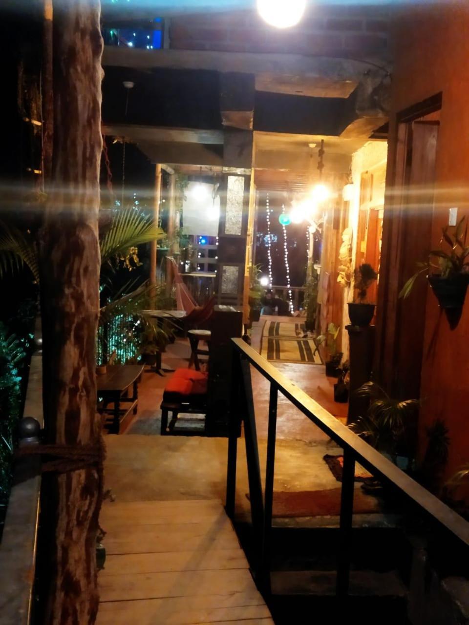 Hostal Tree House Ella Ngoại thất bức ảnh